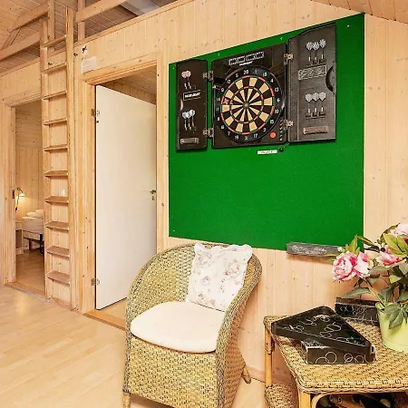 Three-bedroom Holiday In Rorvig 1 Tatil Evi
